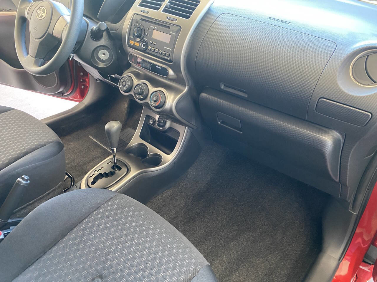 Used 2012 Scion xD image 27