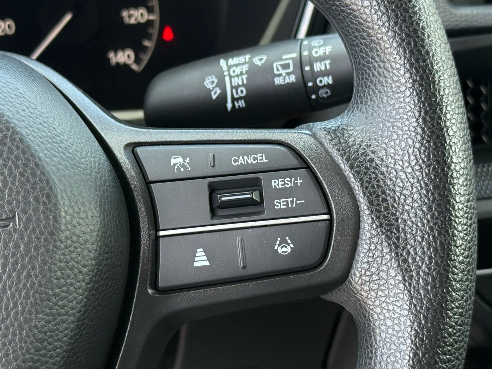 Used 2025 Honda CR-V LX image 17
