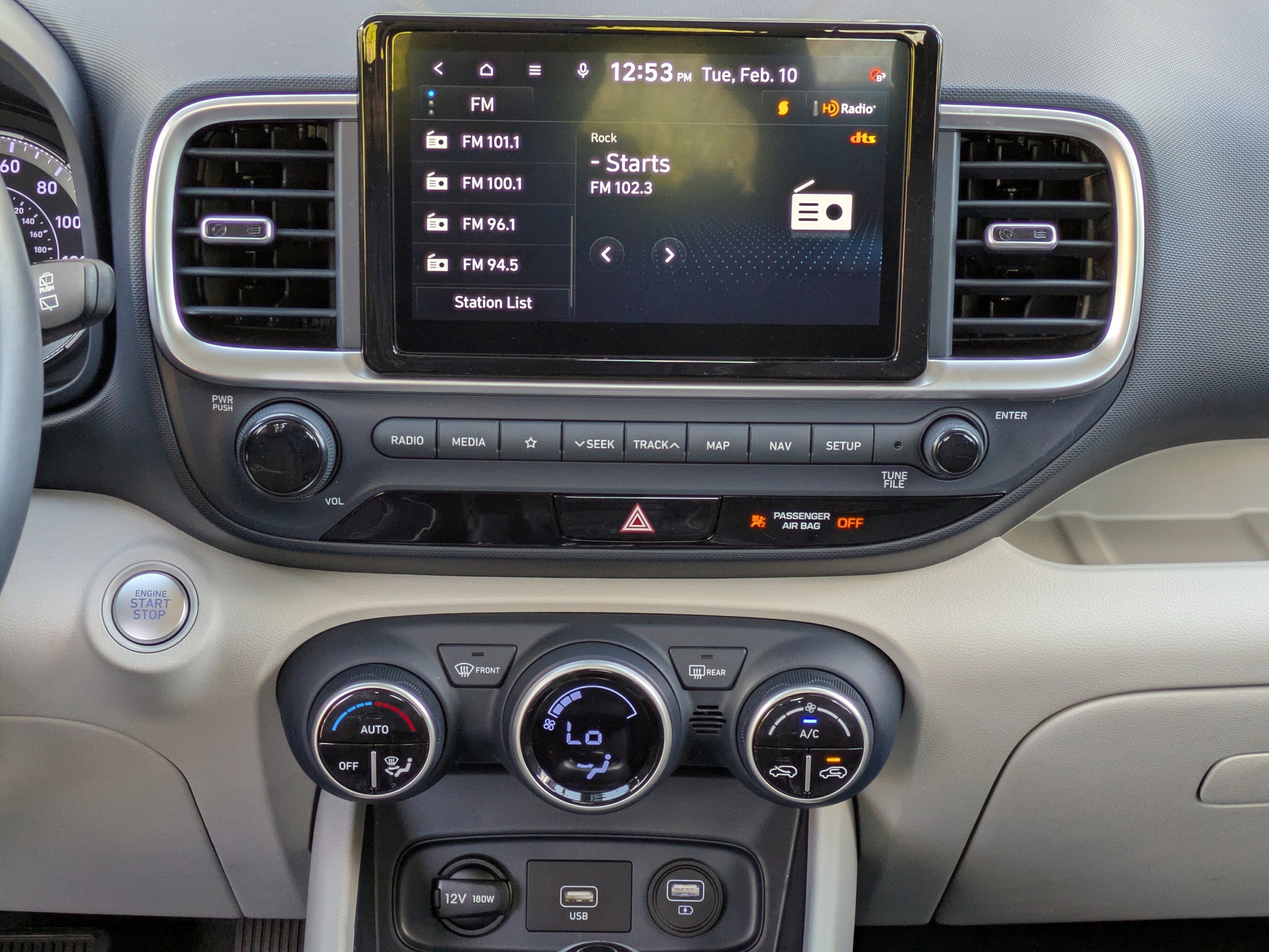 Used 2021 Hyundai Venue w/ Cargo Package image 13