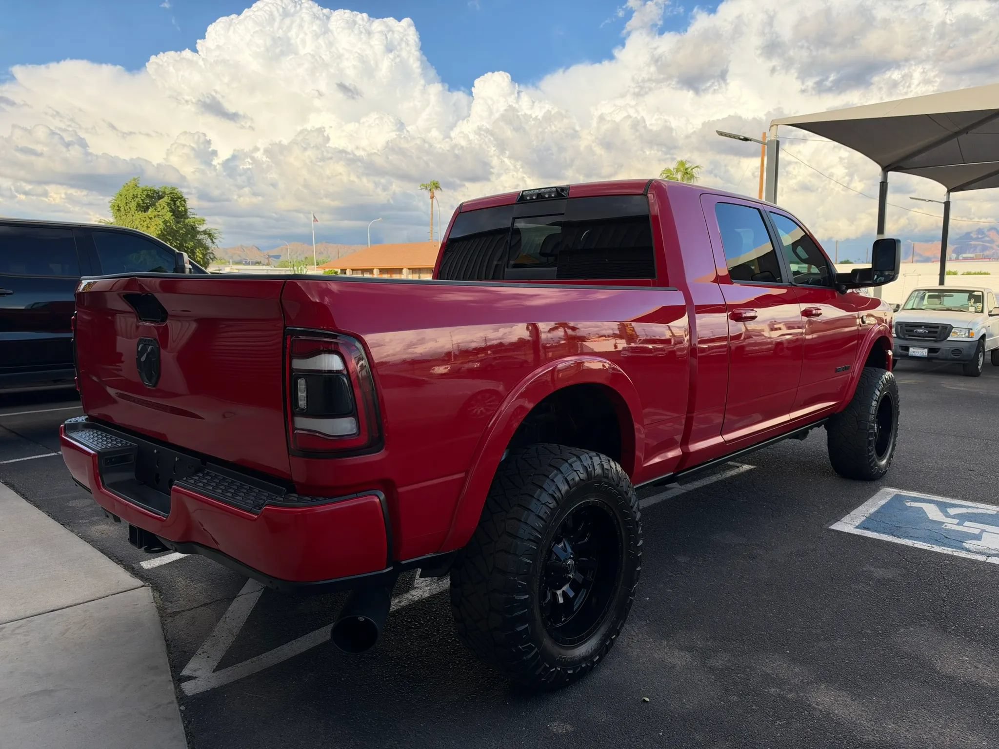 Used 2020 RAM 3500 Laramie AWD/4WD image 4