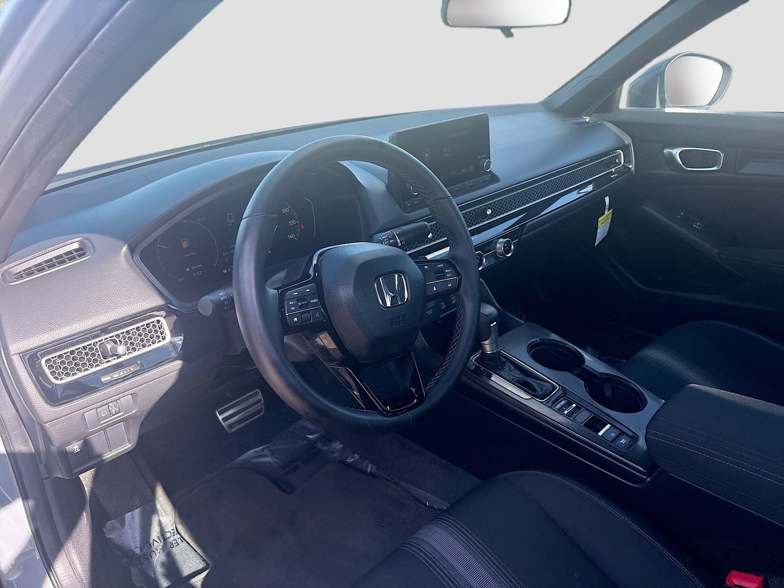 Used 2025 Honda Civic FWD Hybrid Sedan image 9