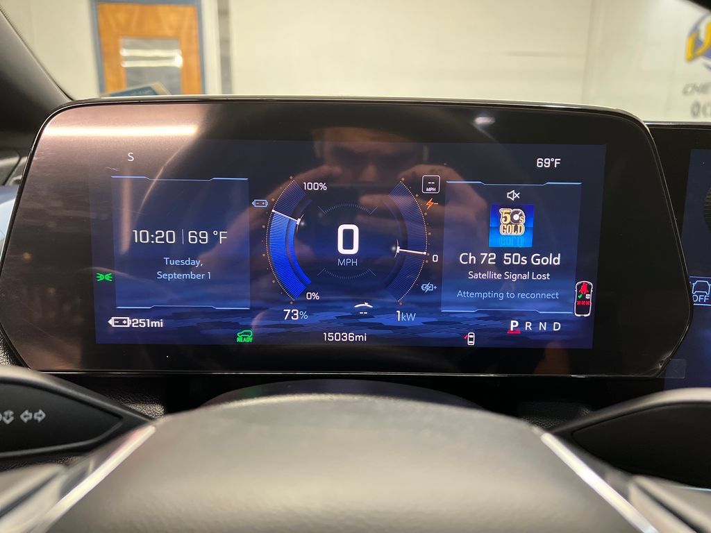 Used 2024 Chevrolet Equinox EV LT FWD image 19