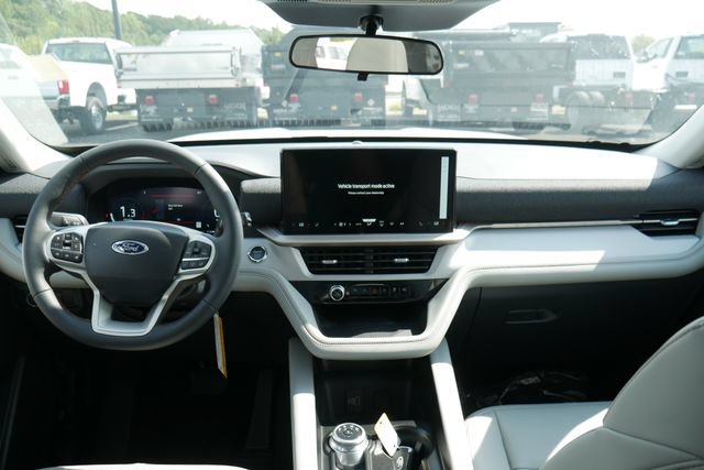 New 2026 Ford Explorer Active w/ Active Comfort Package AWD/4WD image 6