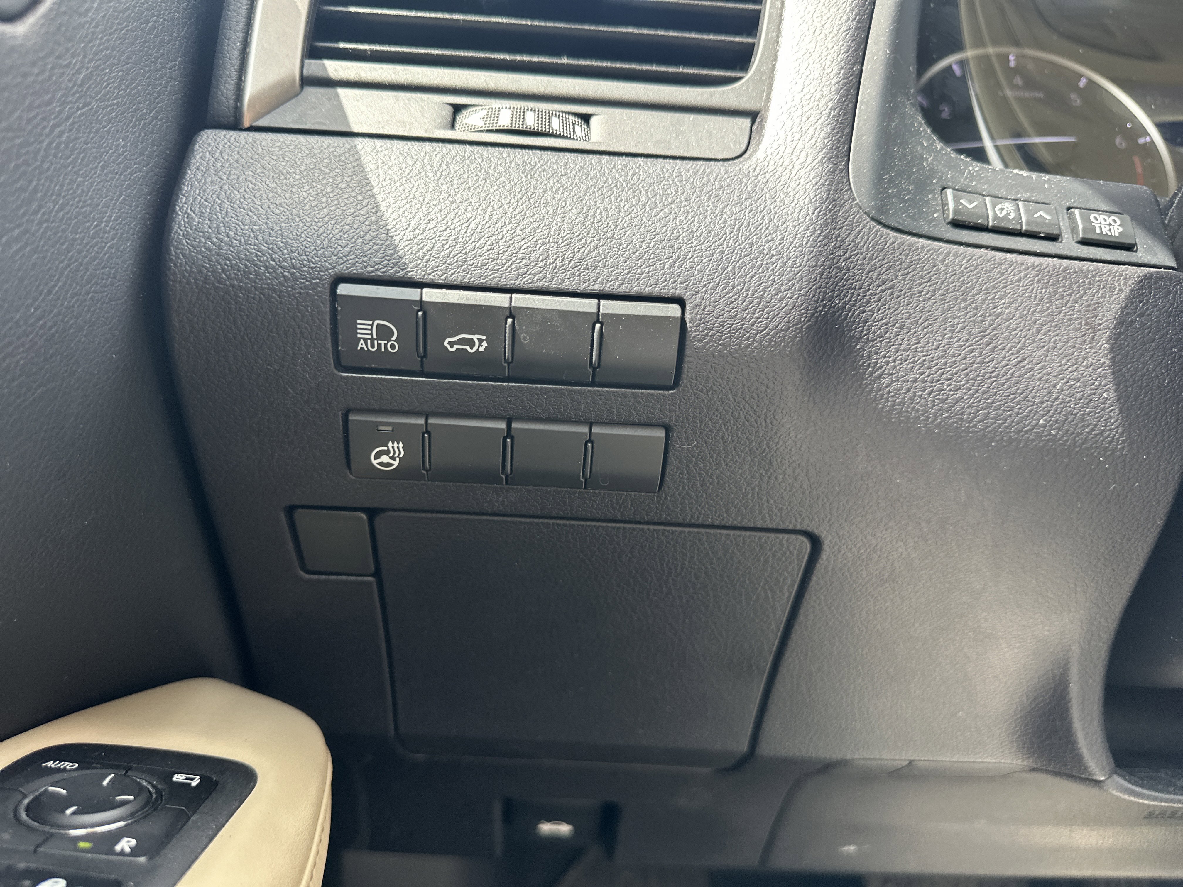 Used 2022 Lexus RX 350 AWD w/ Premium Package image 27