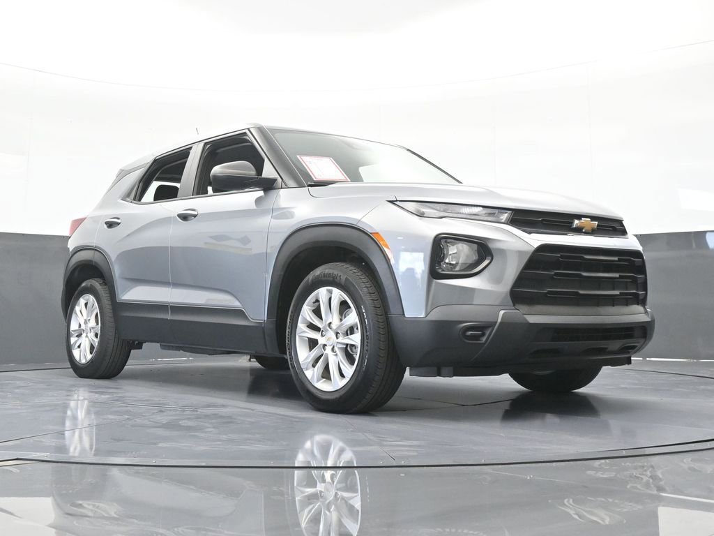 Used 2023 Chevrolet TrailBlazer LS FWD image 60