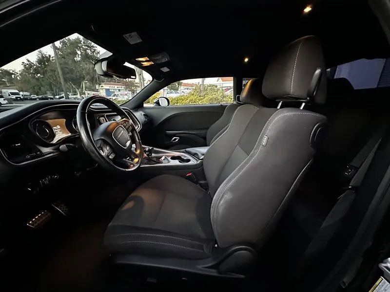 Used 2015 Dodge Challenger R/T Scat Pack w/ Driver Convenience Group RWD image 14