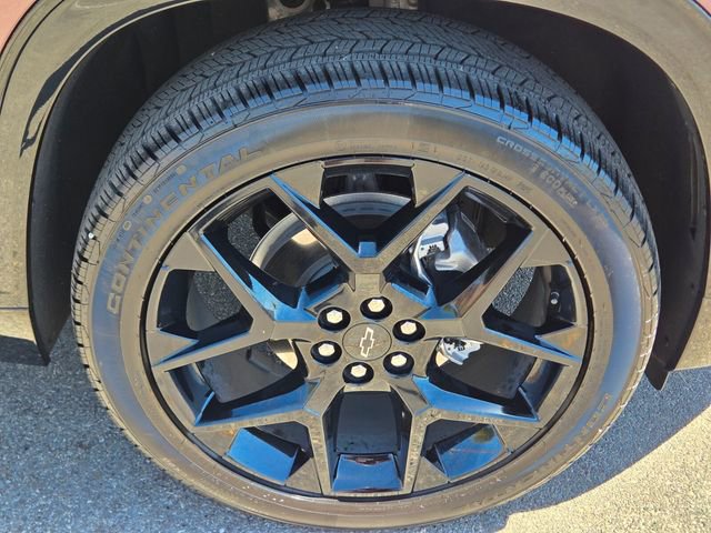 Used 2026 Chevrolet Traverse RS w/ LPO, Floor Liner Package FWD image 9