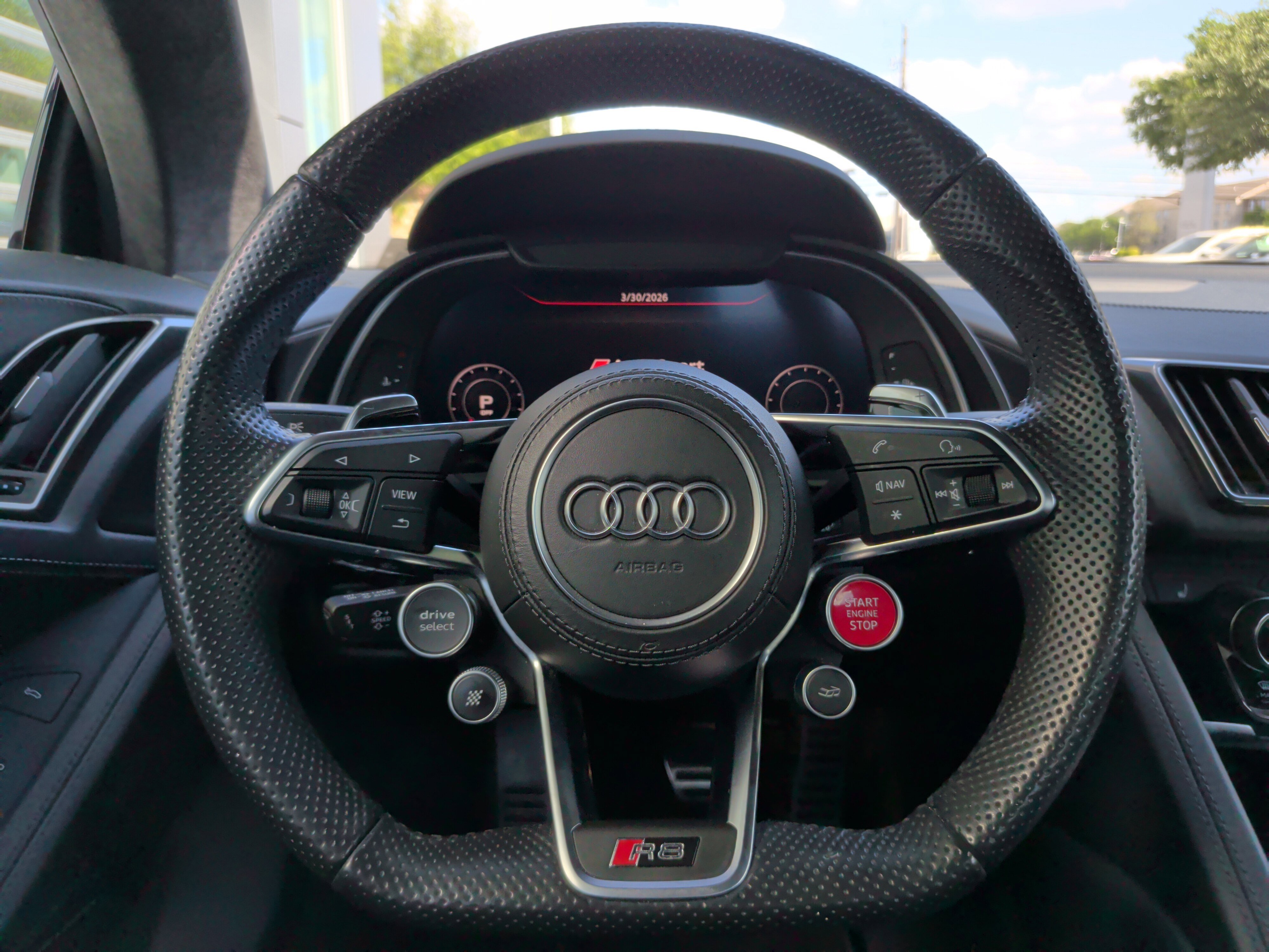 Used 2022 Audi R8 V10 w/ Premium Package image 20