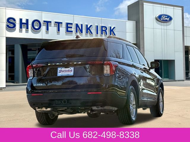 New 2026 Ford Explorer Active RWD image 8