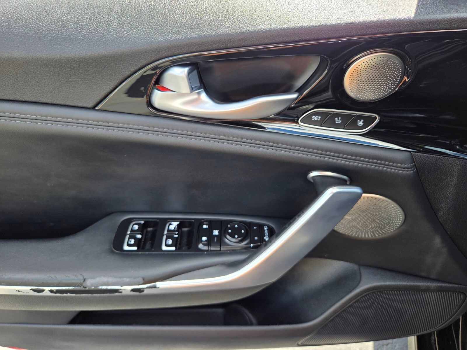 Used 2018 Kia Stinger Premium RWD image 18