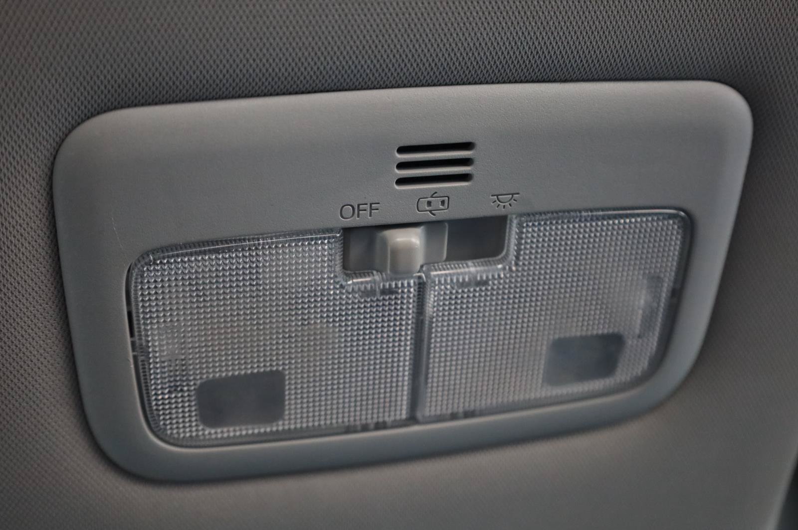 Used 2014 Toyota Corolla LE FWD image 36