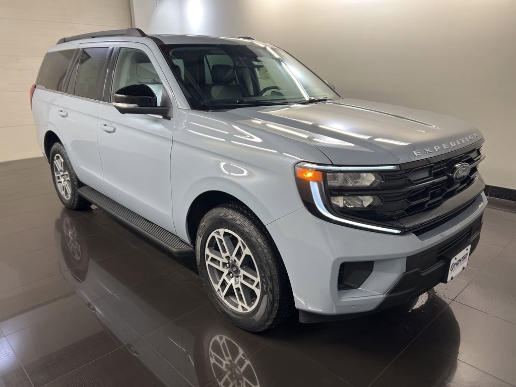 New 2026 Ford Expedition Active video 1
