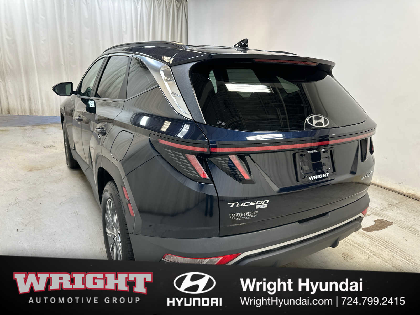 Used 2022 Hyundai Tucson Blue AWD/4WD image 4