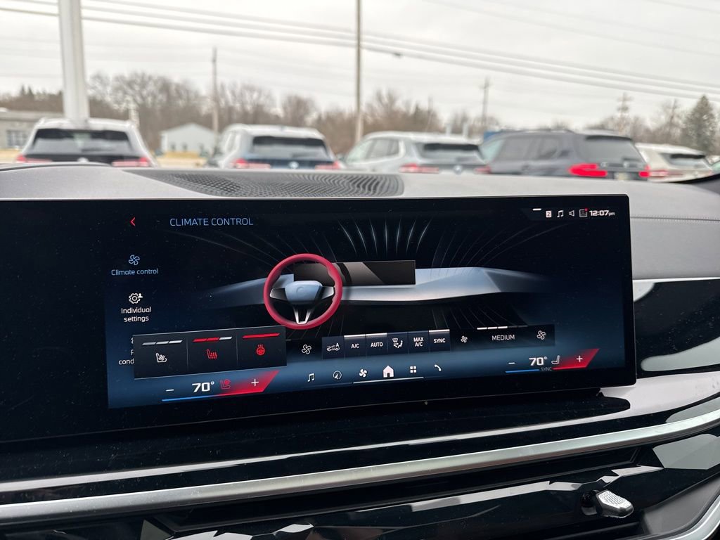 Used 2026 BMW X6 M60i image 18