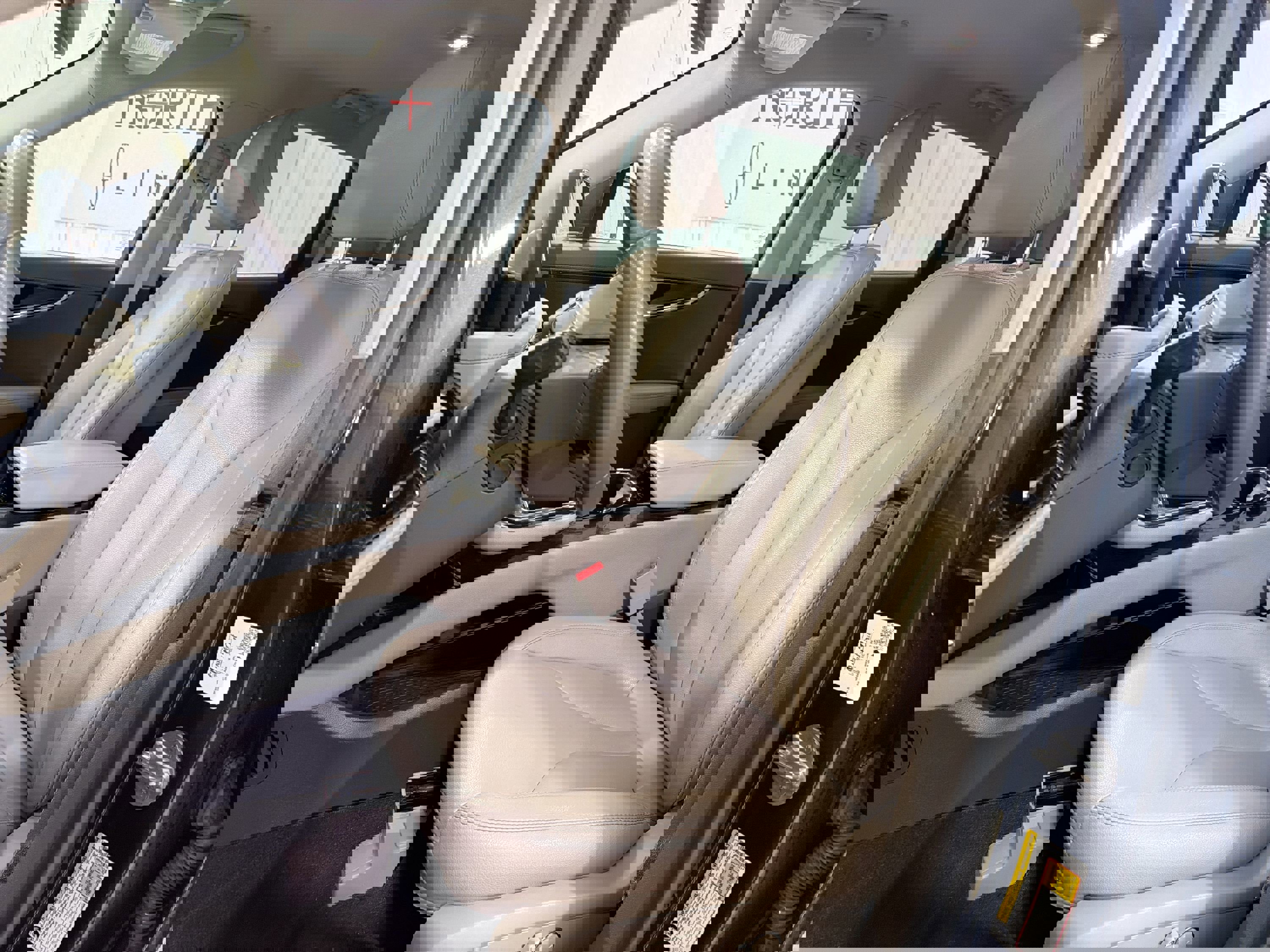 Used 2023 Lincoln Nautilus FWD w/ Premium Package image 10