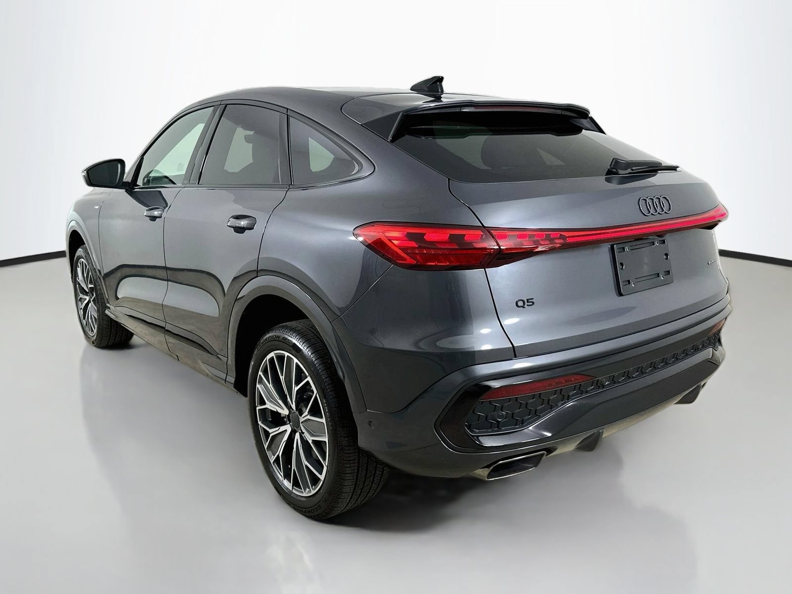 New 2026 Audi Q5 Premium Plus AWD/4WD image 7