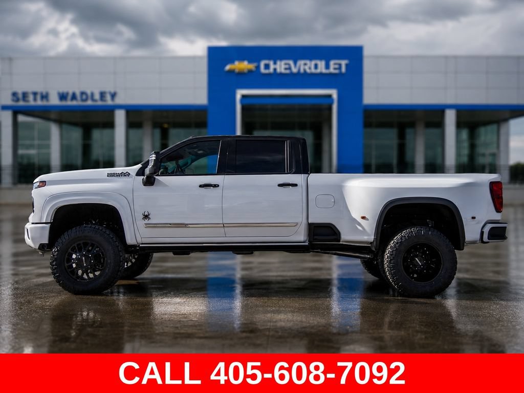 Used 2025 Chevrolet Silverado 3500 High Country w/ High Country Premium Package AWD/4WD image 76
