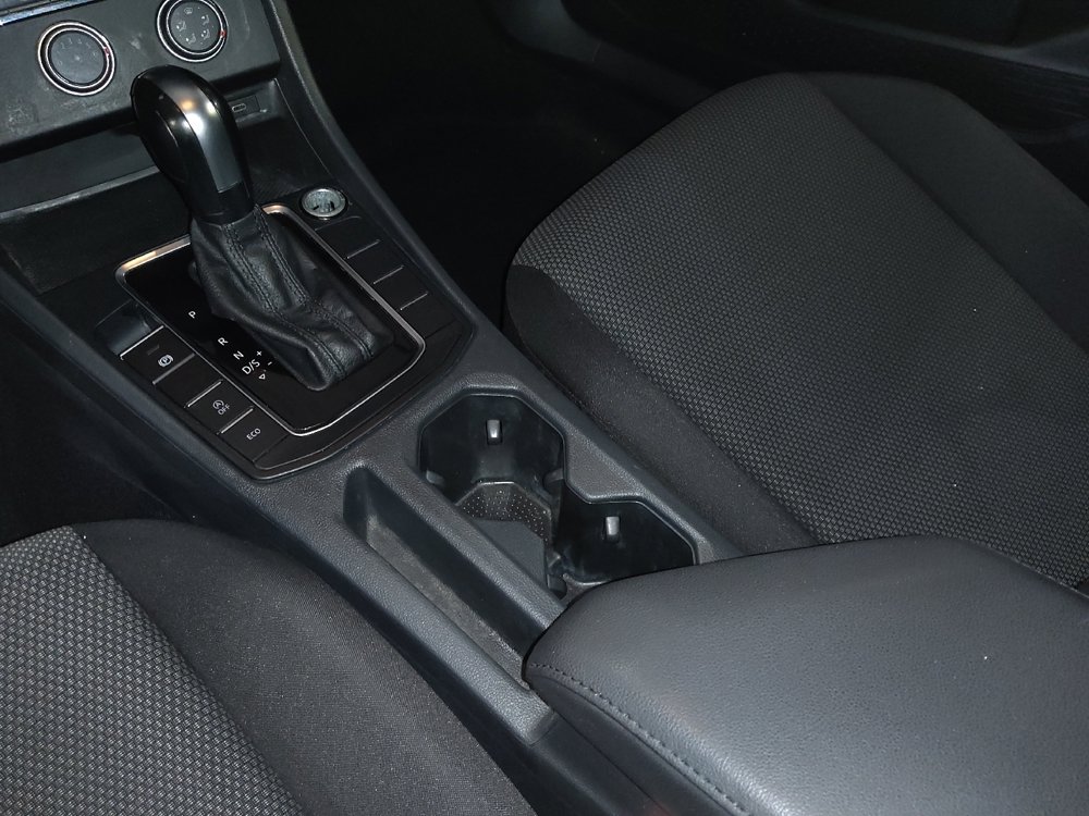 Used 2020 Volkswagen Jetta S FWD image 26