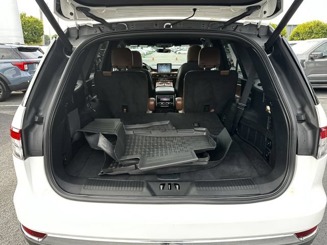 Certified 2024 Lincoln Aviator Reserve w/ Equipment Group 201A AWD/4WD image 44