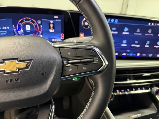Used 2026 Chevrolet Traverse LT w/ Driver Confidence Package FWD image 17