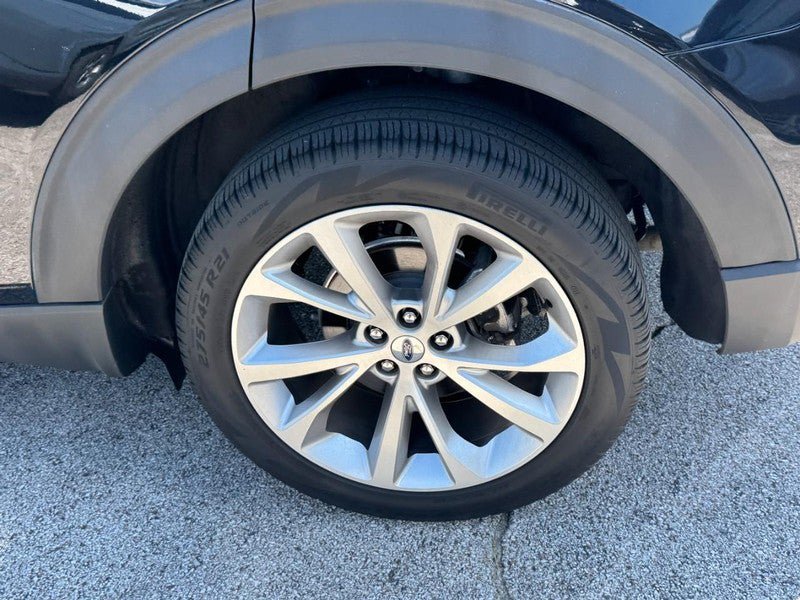 Used 2022 Ford Explorer Platinum w/ Equipment Group 601A AWD/4WD image 7