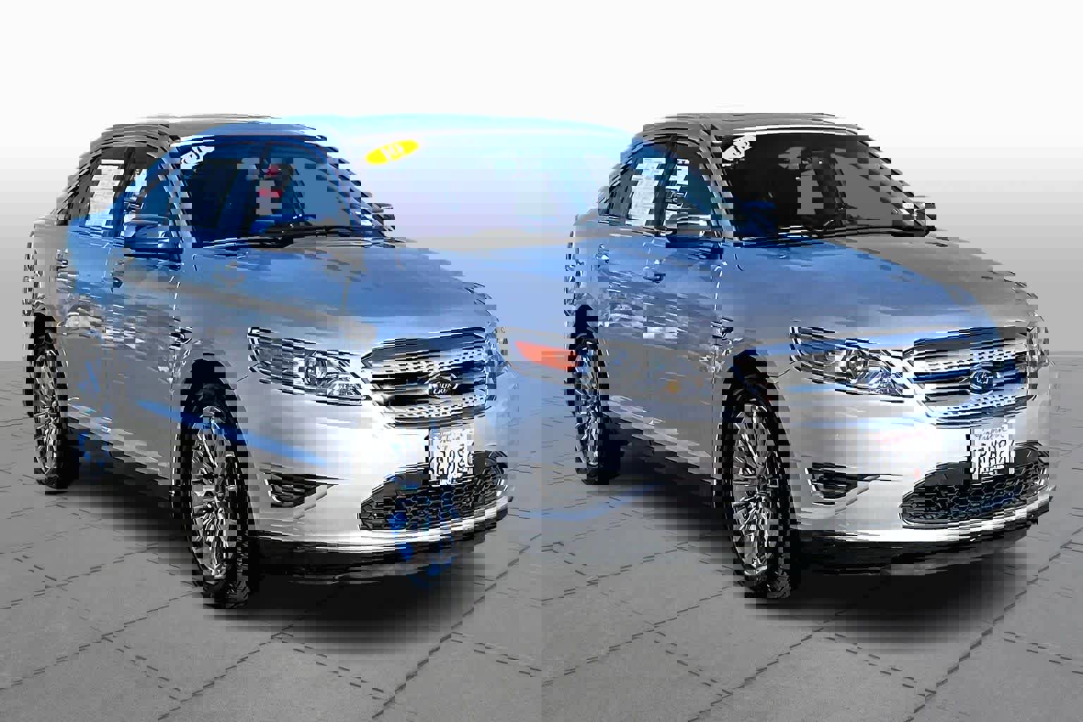 Used 2010 Ford Taurus Limited image 2