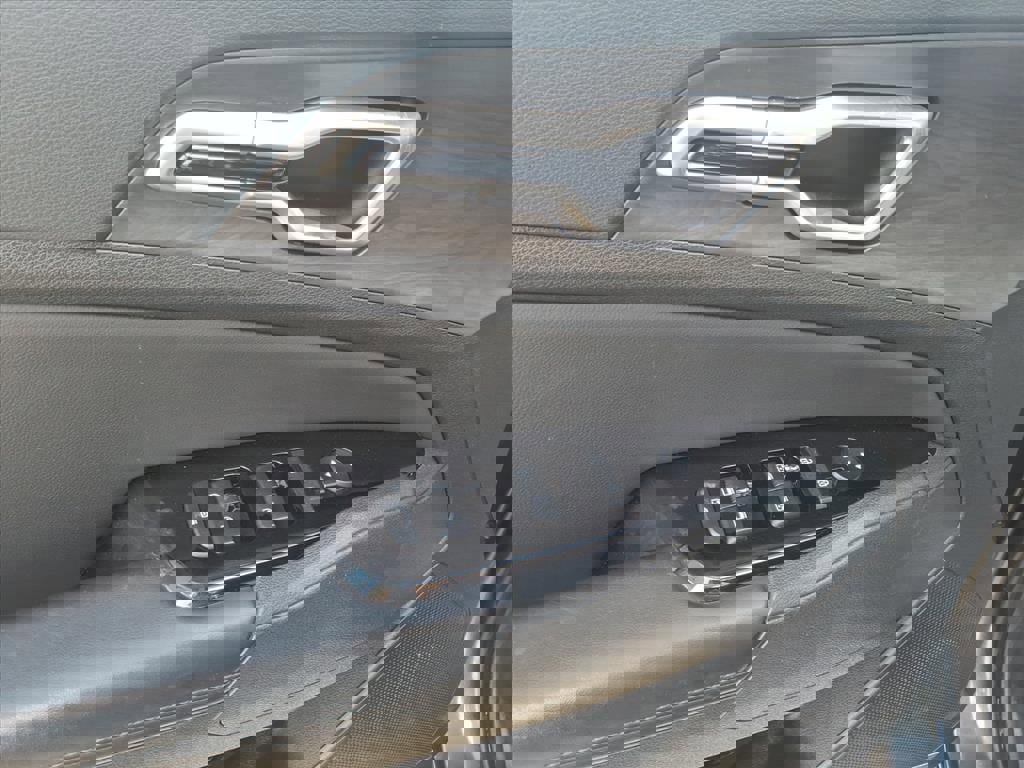 Used 2023 Kia Sportage X-Line image 12