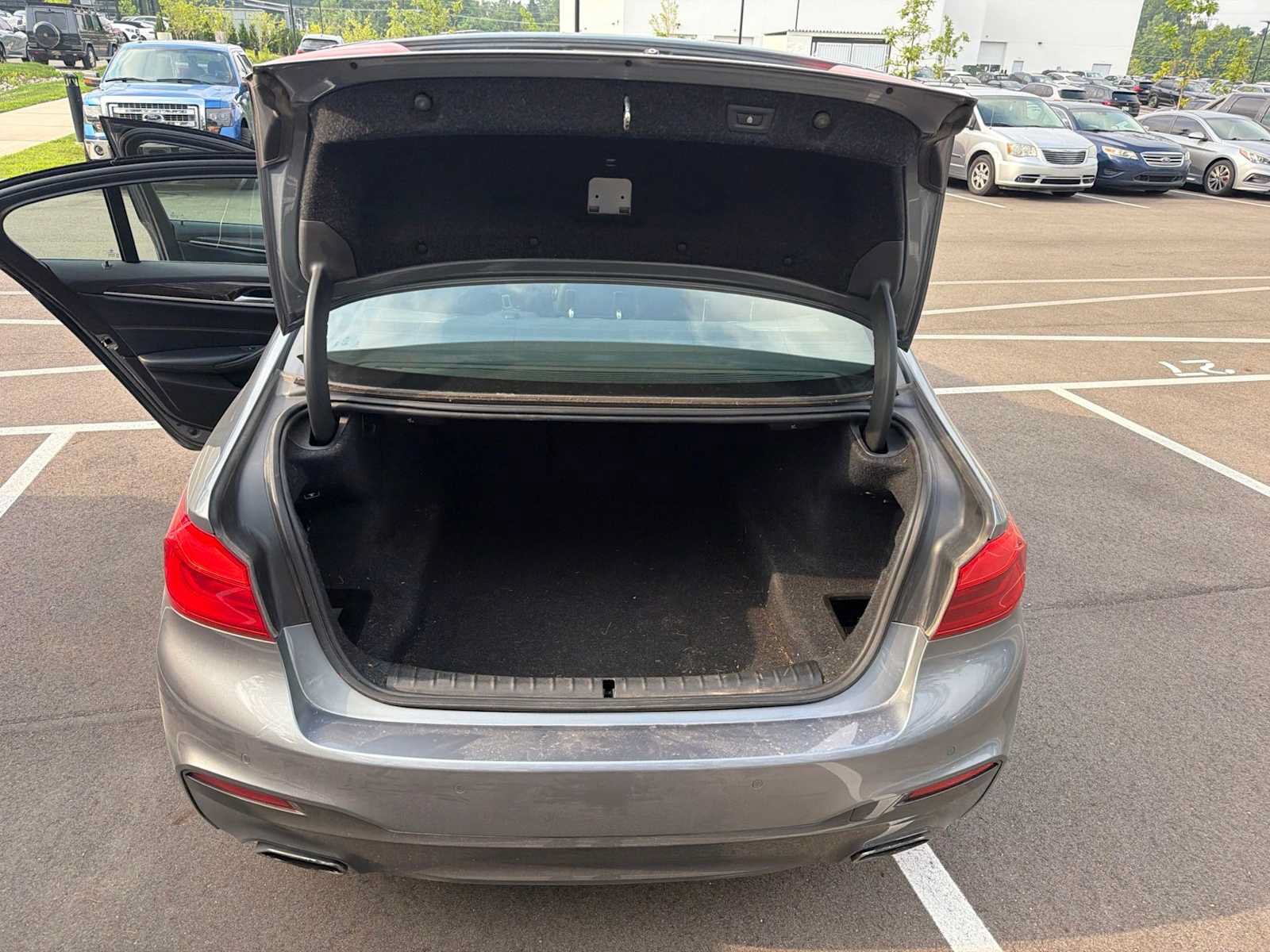 Used 2017 BMW 530i xDrive AWD/4WD image 24