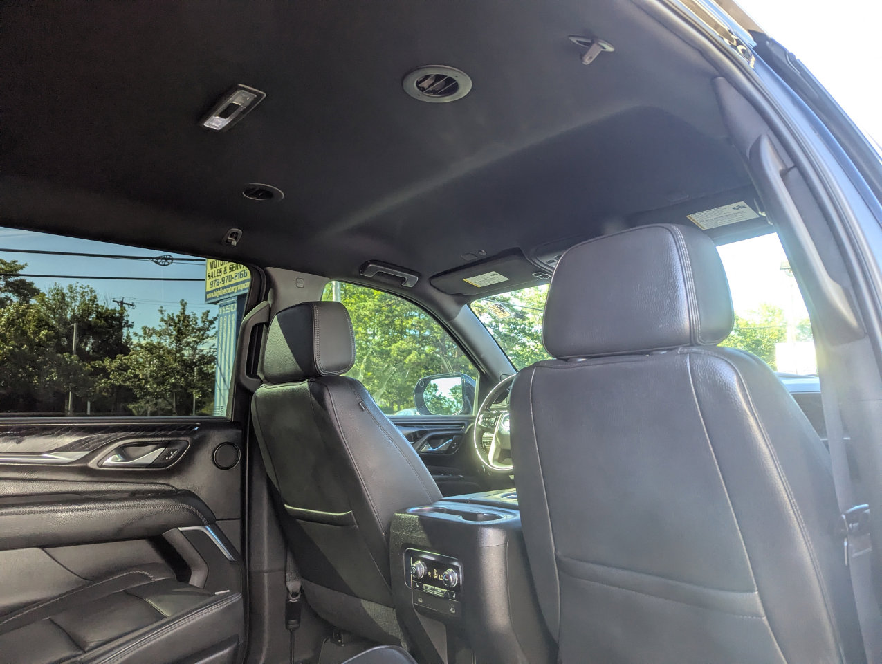 Used 2021 GMC Yukon XL Denali AWD/4WD image 43