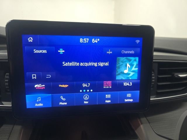 Used 2023 Ford Explorer XLT w/ Equipment Group 202A image 26