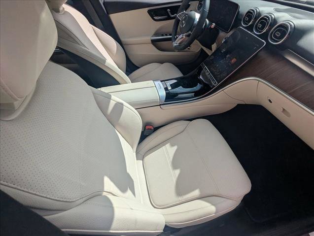 Used 2025 Mercedes-Benz C 300 Sedan image 19
