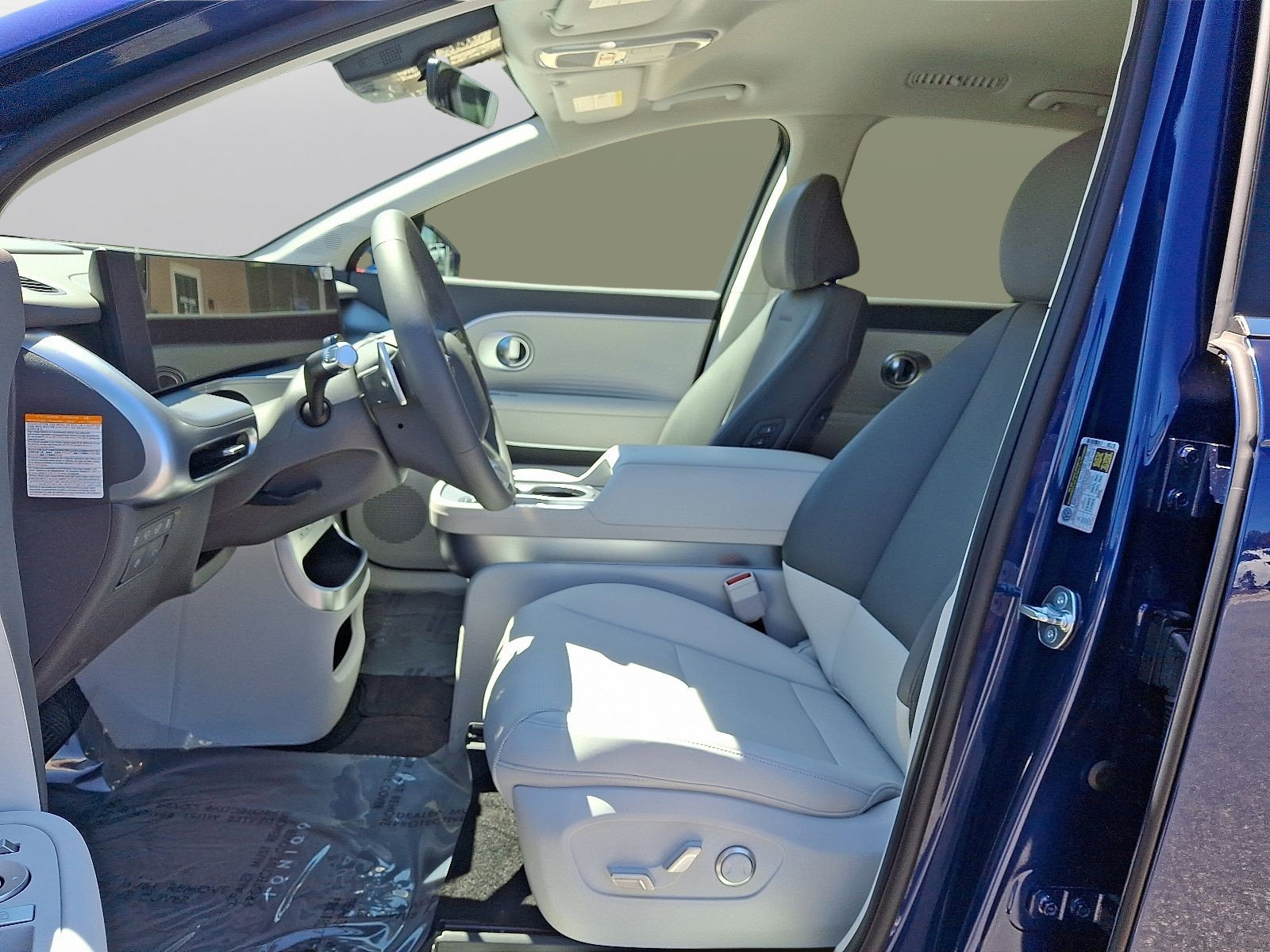 New 2026 Hyundai Ioniq 9 SEL image 6