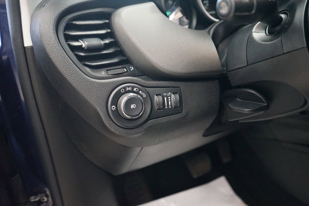 Used 2017 FIAT 500X Trekking w/ Advanced Safety Package image 27