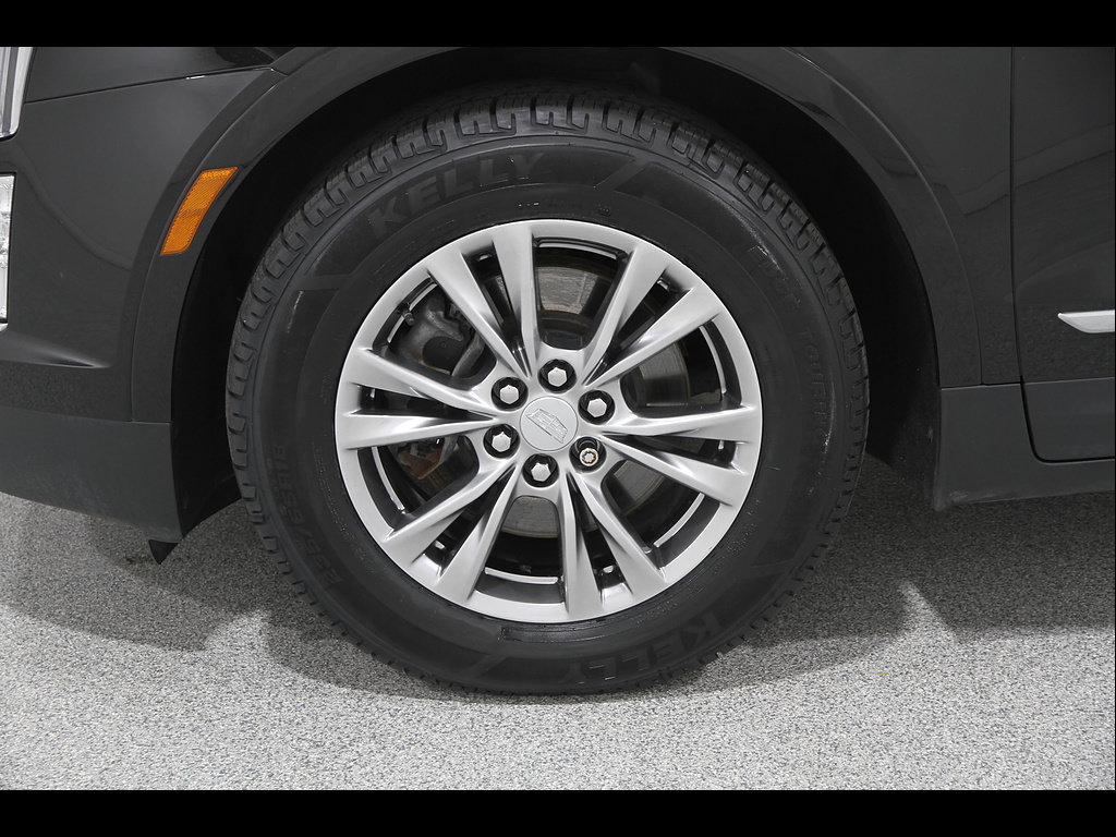 Used 2023 Cadillac XT5 Premium Luxury w/ LPO, Floor Liner Package AWD/4WD image 24