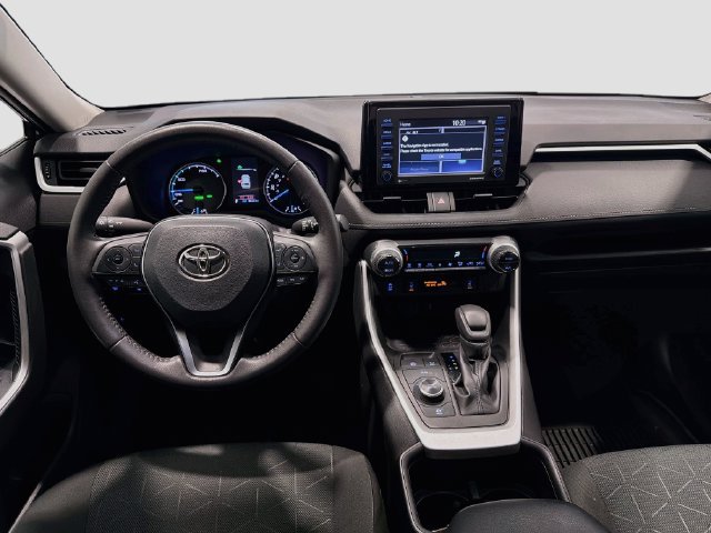 Certified 2022 Toyota RAV4 XLE w/ XLE Grade Weather Package AWD/4WD image 19