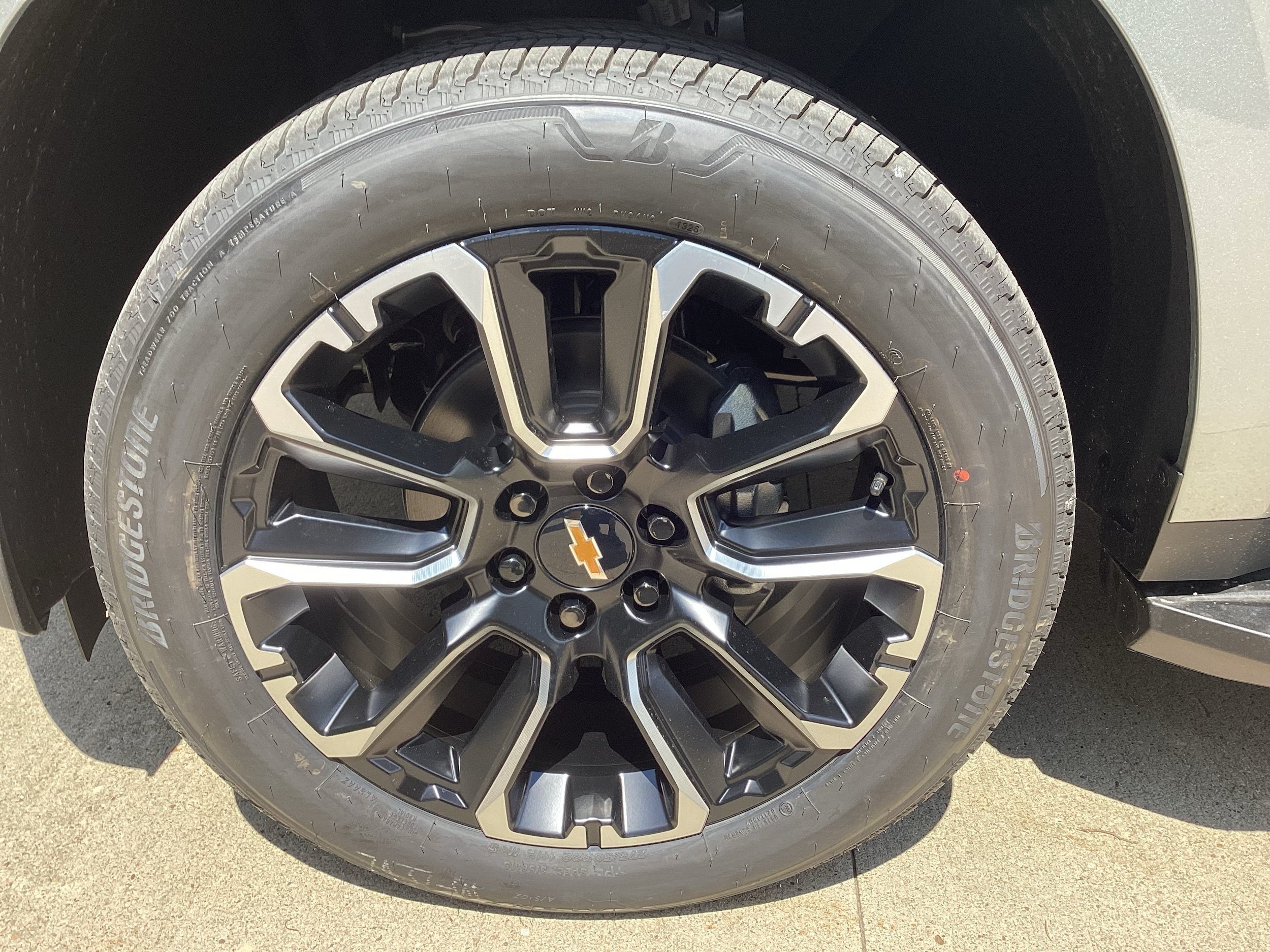 New 2026 Chevrolet Tahoe Premier w/ Sun And Tow Package AWD/4WD image 9
