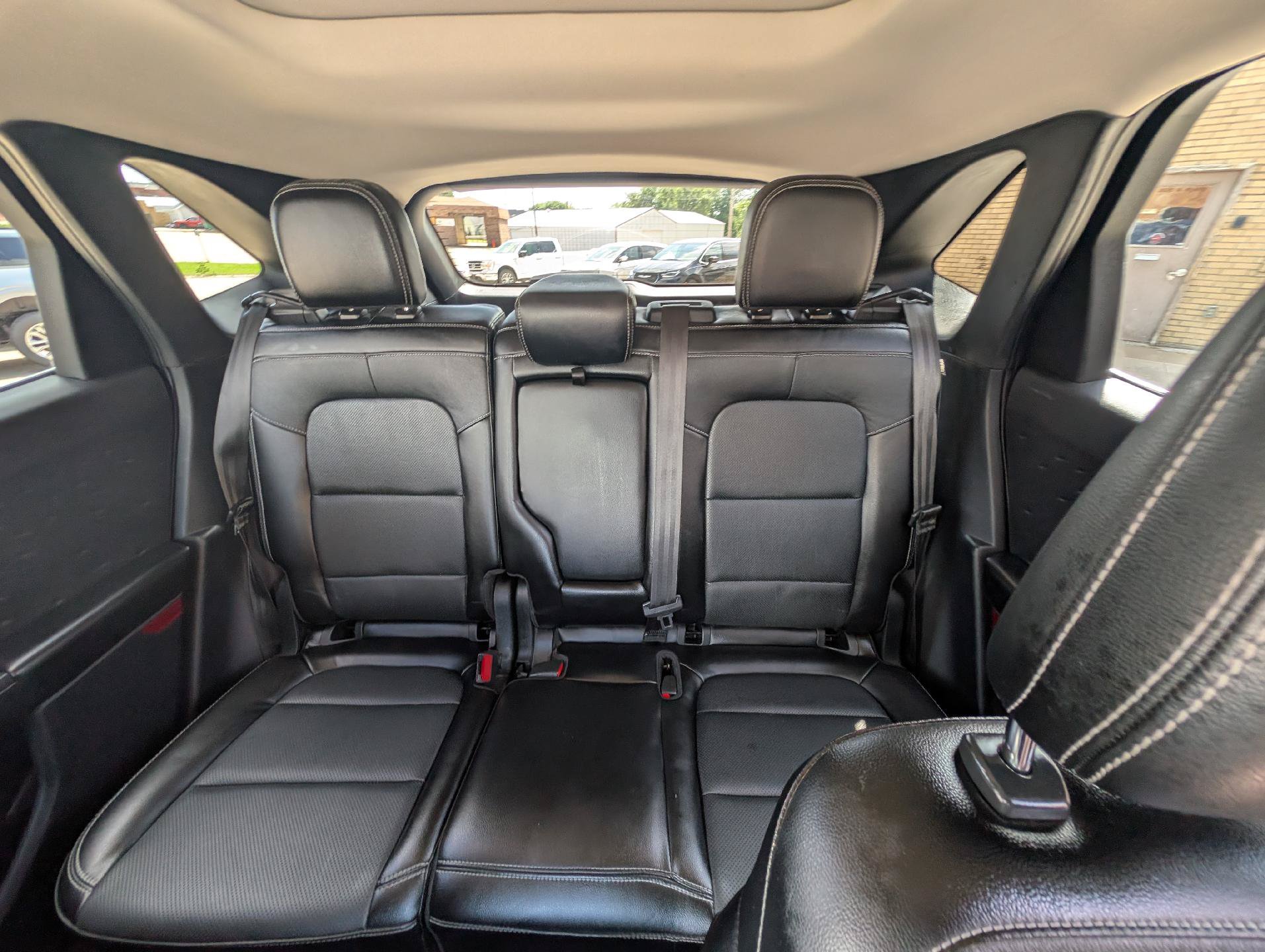 Used 2020 Ford Escape Titanium AWD/4WD image 28