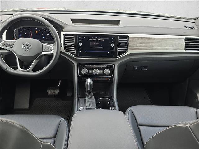 Certified 2023 Volkswagen Atlas Cross Sport SE FWD image 20