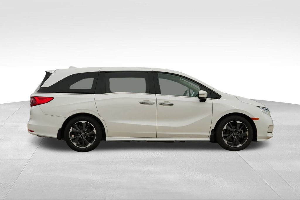 Used 2023 Honda Odyssey Elite image 9