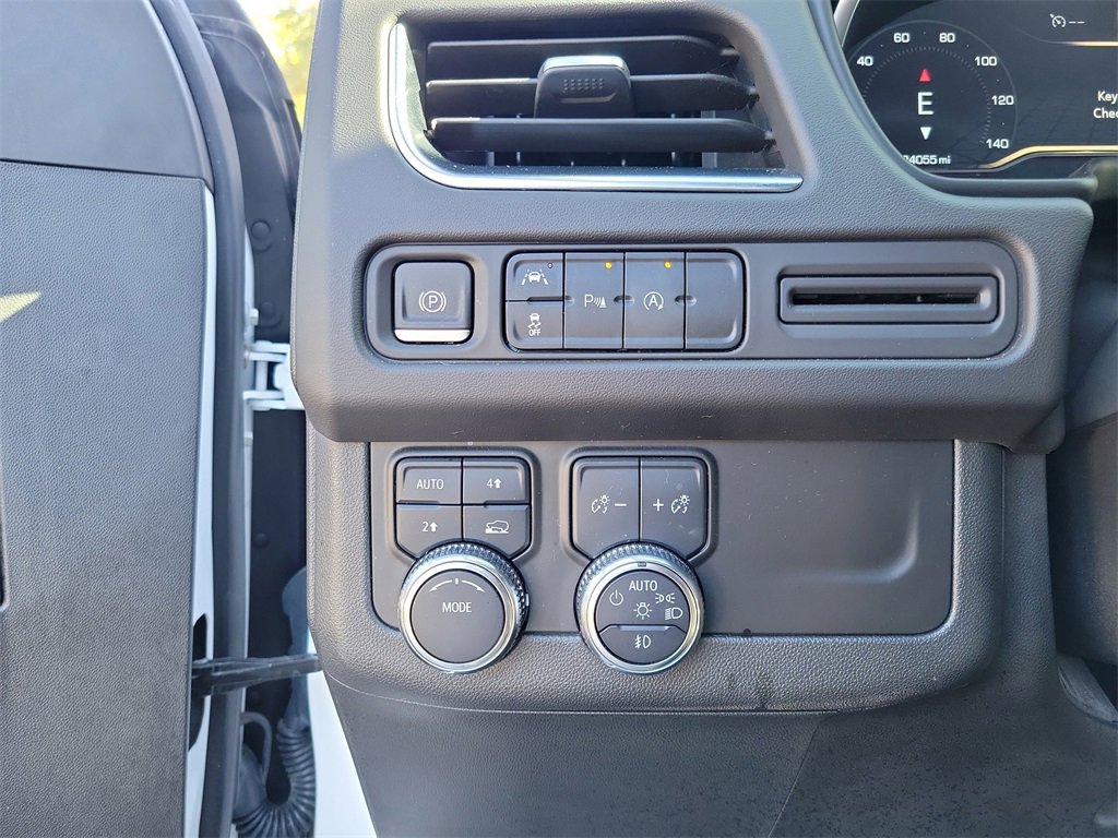 Certified 2023 GMC Yukon XL SLT image 26