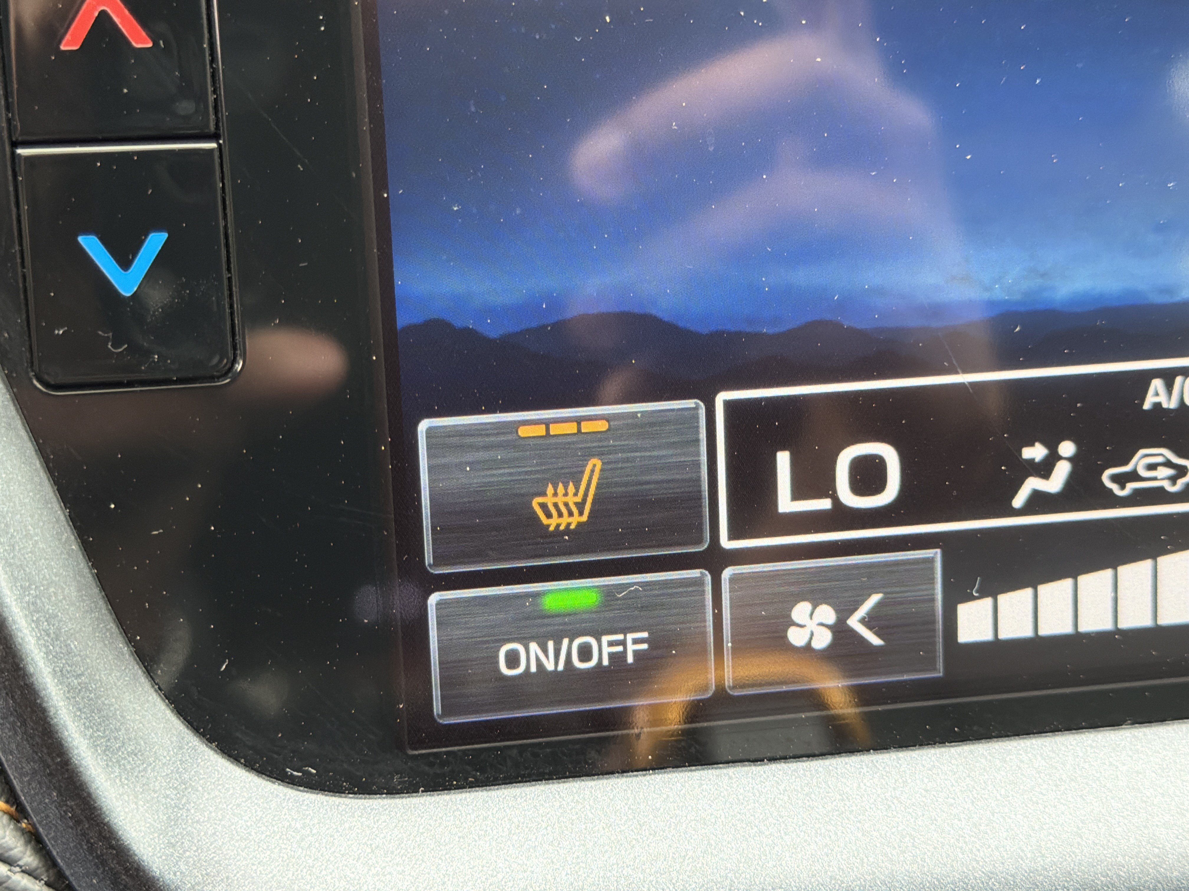 Used 2025 Subaru Outback Wilderness w/ Wilderness Package AWD/4WD image 31