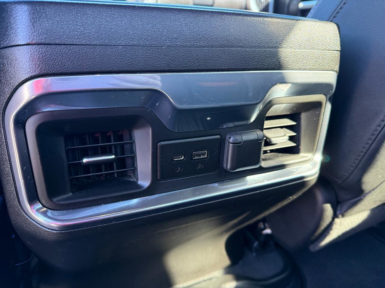 Used 2021 GMC Sierra 1500 AT4 image 15