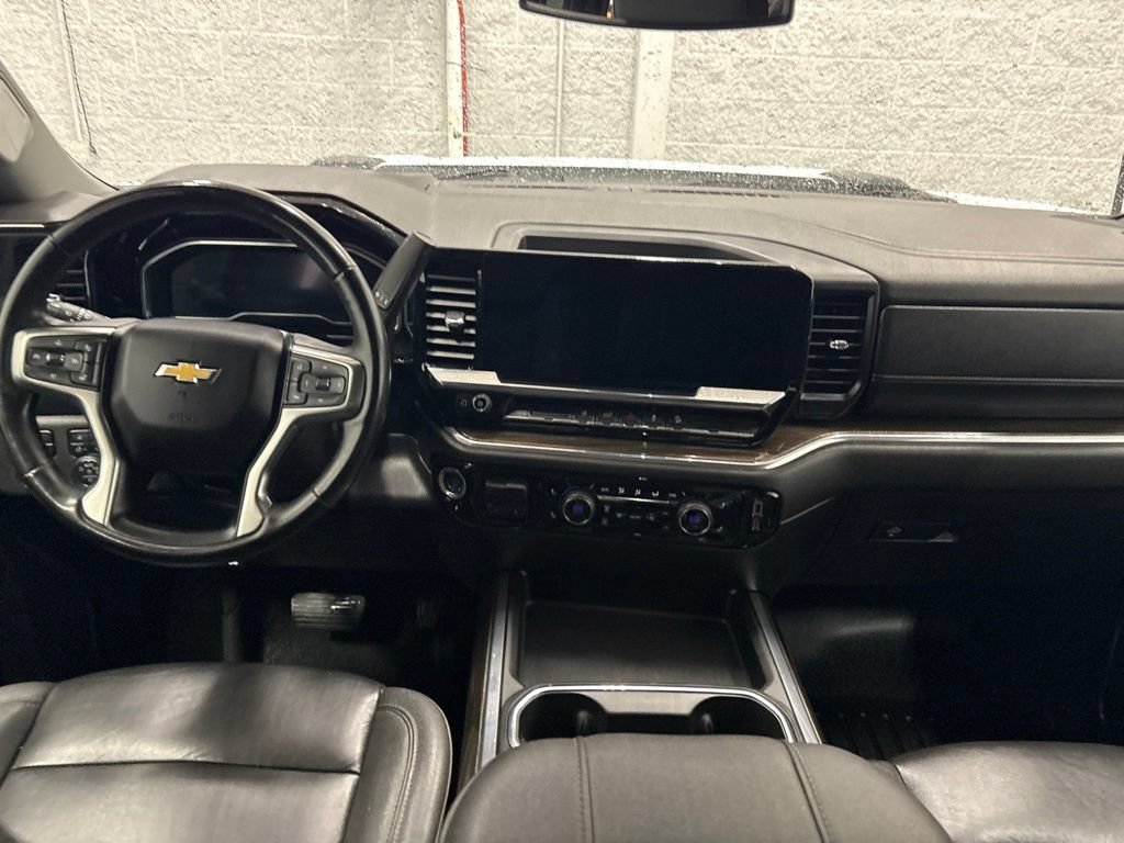 Used 2024 Chevrolet Silverado 2500 LT w/ Convenience Package AWD/4WD image 14