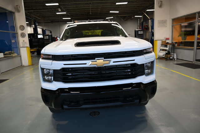 New 2026 Chevrolet Silverado 2500 Custom AWD/4WD image 2