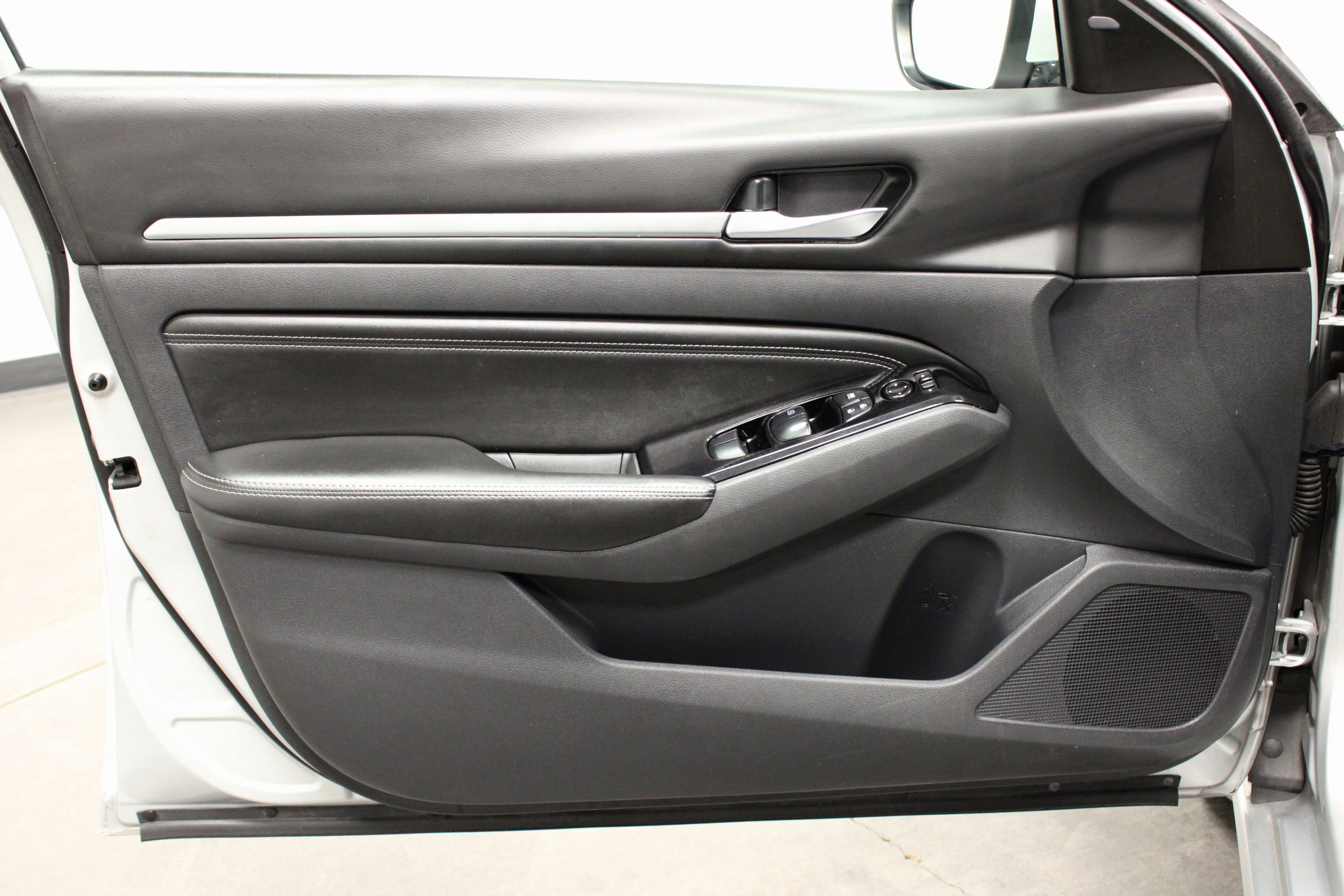 Used 2023 Nissan Altima 2.5 SL image 18