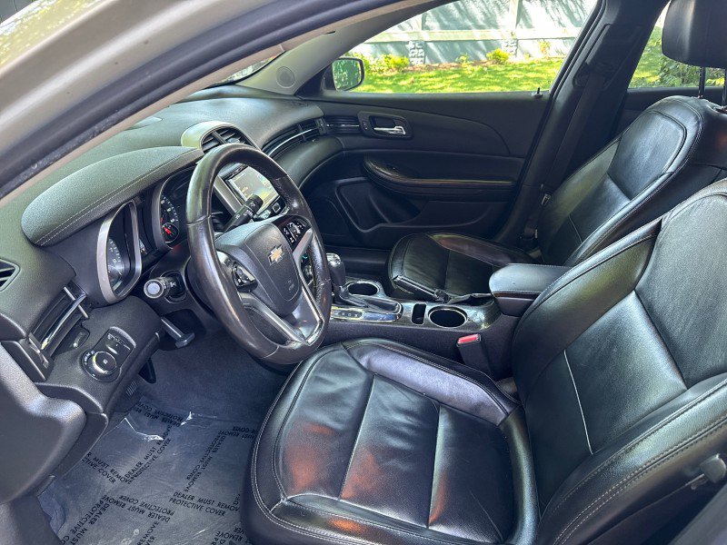 Used 2016 Chevrolet Malibu LTZ FWD image 14