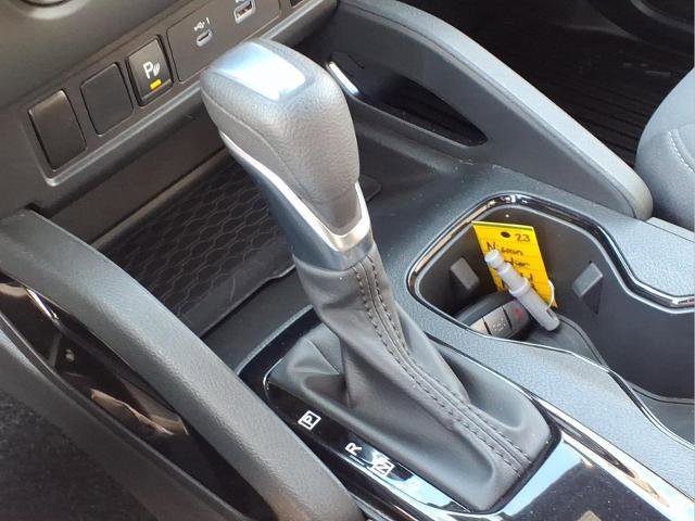 Used 2023 Nissan Frontier SV w/ Midnight Edition Package image 15