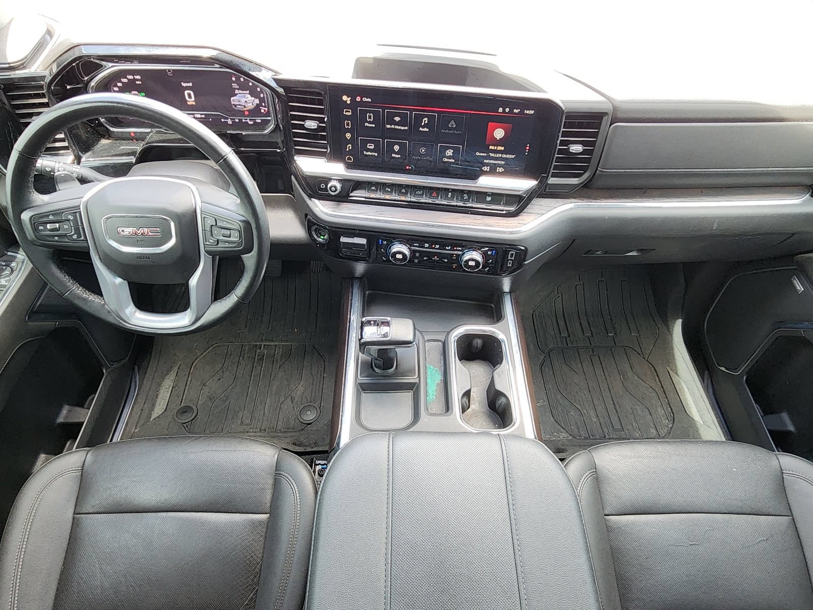 Used 2024 GMC Sierra 1500 SLT w/ SLT Premium Plus Package AWD/4WD image 30