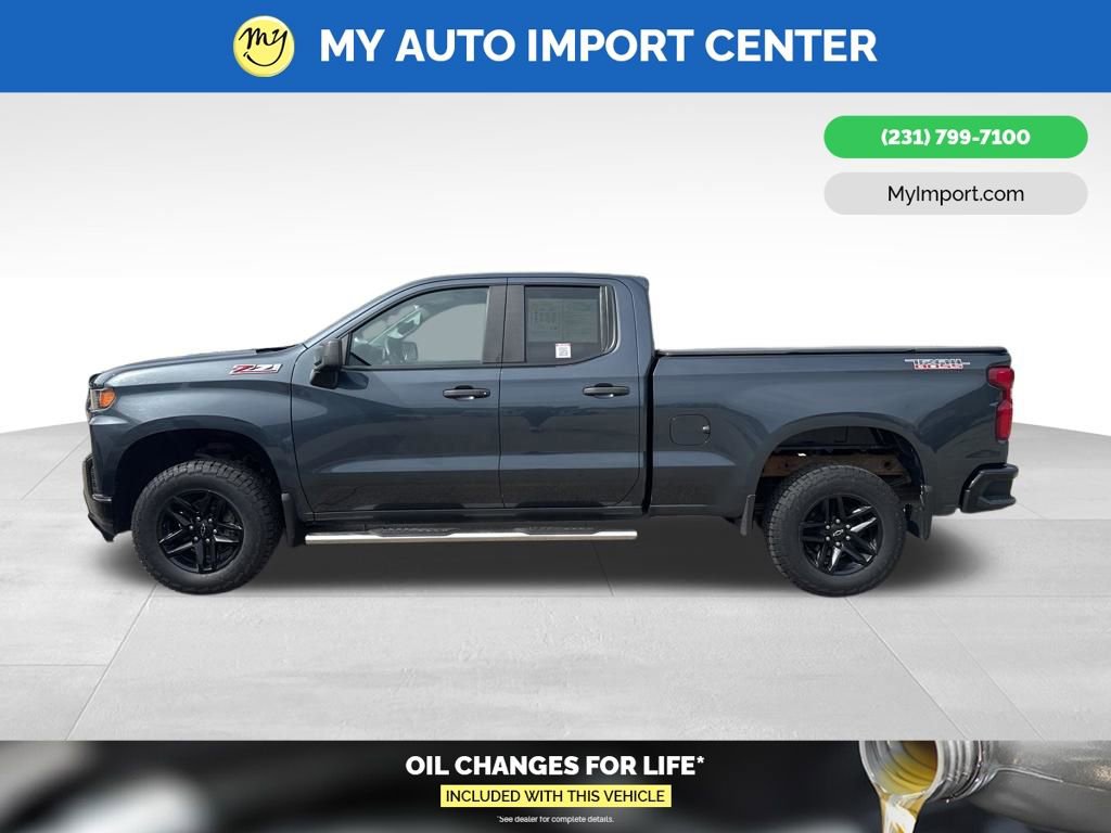 Used 2019 Chevrolet Silverado 1500 Custom Trail Boss w/ Custom Convenience Package AWD/4WD image 4
