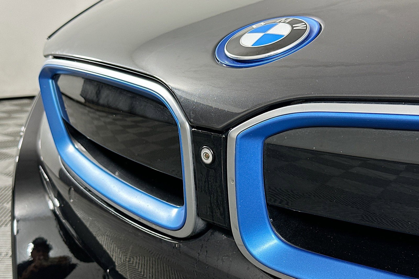 Used 2015 BMW i8 image 15